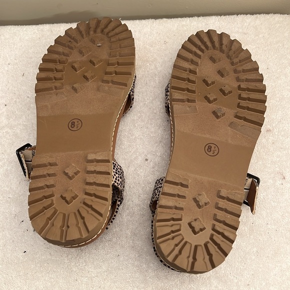 NWOT Universal Thread - Women’s Patterned Platform Sandal - 8.5 - Picture 7 of 8